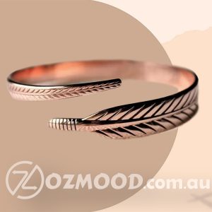Copper Bangle with Feather Details